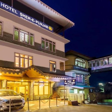 Hotel Sher-E-Punjab & Spa Ґанґток Екстер'єр фото